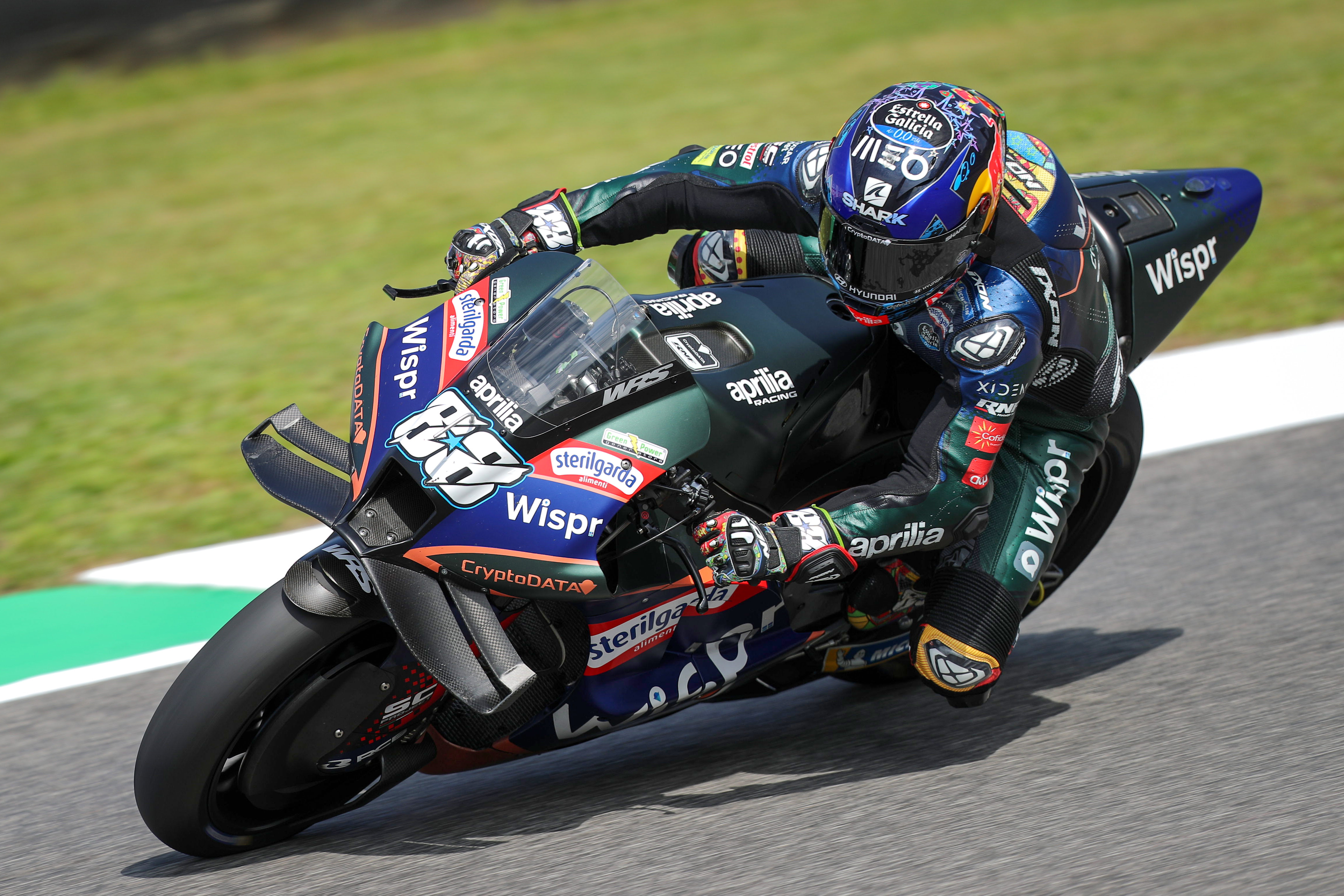 Na corrida do regresso ao MotoGP, um oitavo lugar para Miguel Oliveira